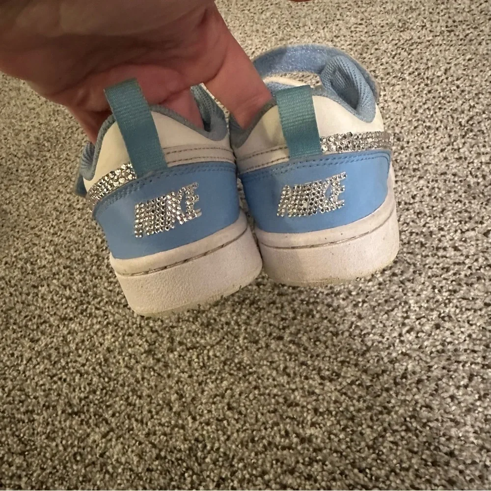 Big Kids NIKE COURT 2.5 Blue White Sneakers Bling Swoosh Logo Crystals